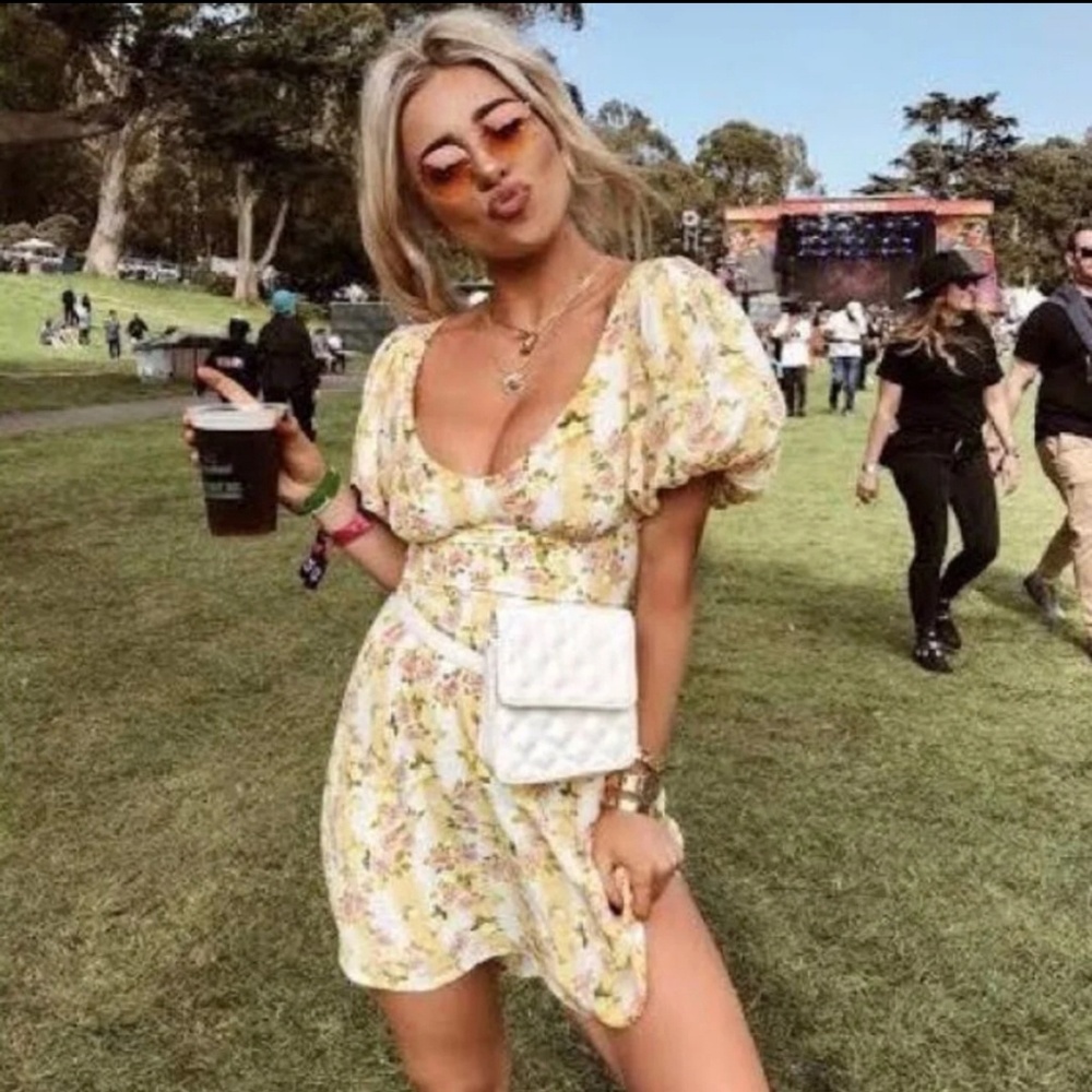 🍒NWOT🍒 FOR LOVE & LEMONS  MINI DRESS XS - Picture 2 of 9